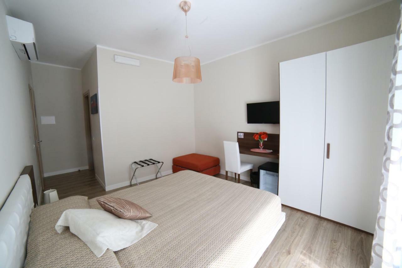 Sorrento Coast Suites B&B ภายนอก รูปภาพ
